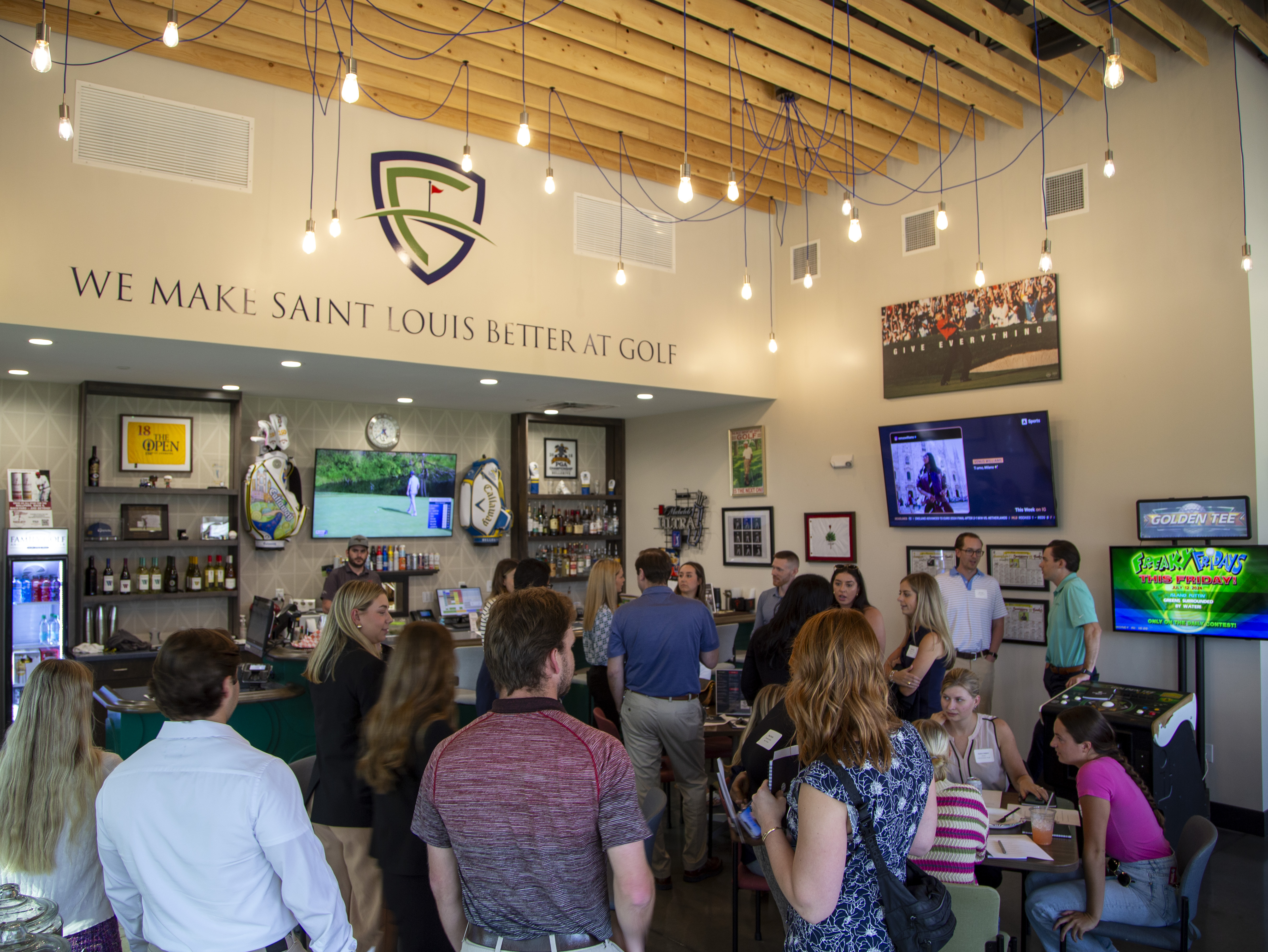 Back Nine Restaurant - Family Golf and Learning Center